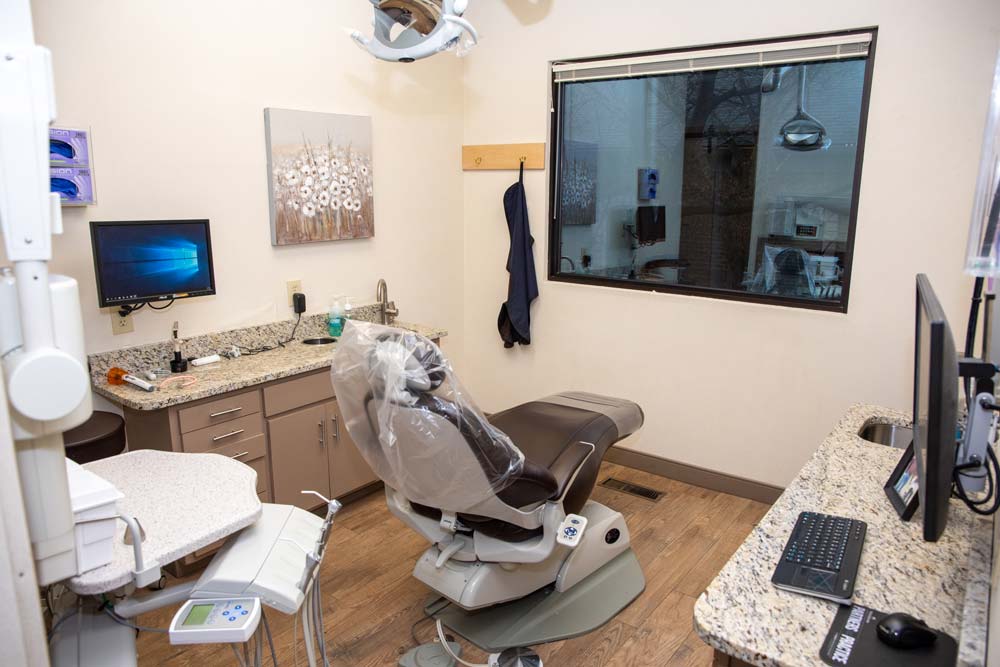 Patient Room - Premier Dental